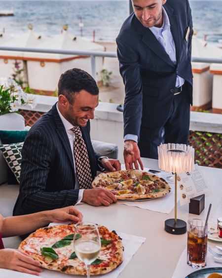 Pizza e Bollicine italiane all’Excelsior Venice Lido Resort