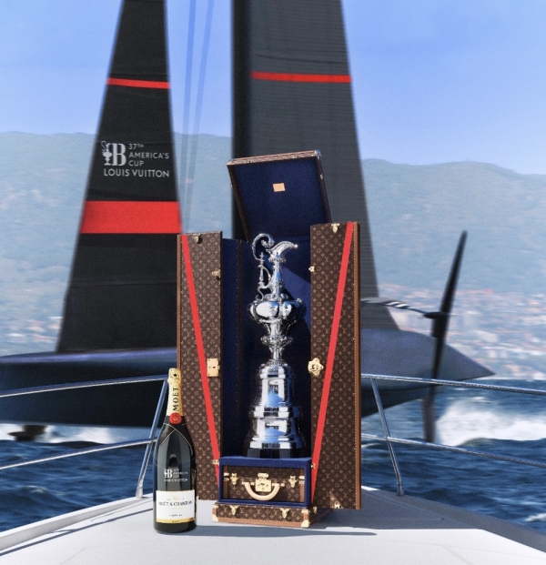 L’America’s Cup brinda con Moët & Chandon 