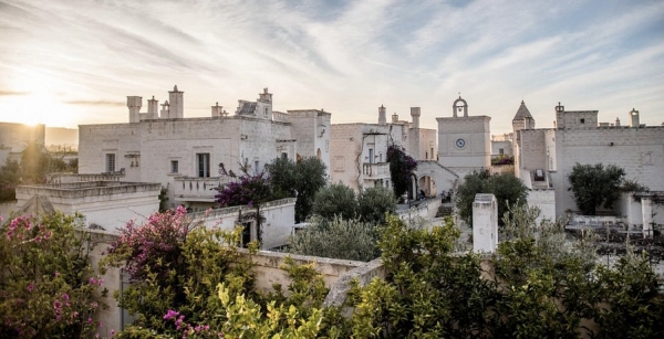 Borgo Egnazia risplende di nuova luce