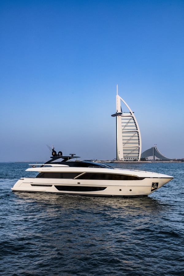 Ferretti Group al Dubai International Boat Show