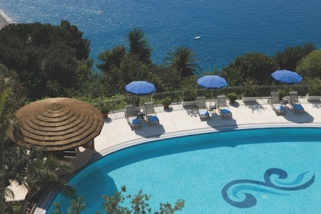 Pizza con vista all'Hotel Raito Amalfi Coast 