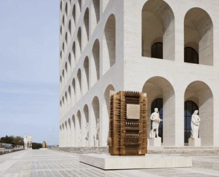 Fendi inaugura la mostra Arnaldo Pomodoro